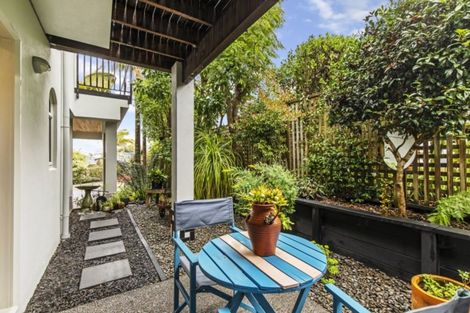 Photo of property in 38 Rewarewa Place, Matua, Tauranga, 3110