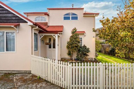 Photo of property in 12b Davey's Place, Arrowtown, 9302