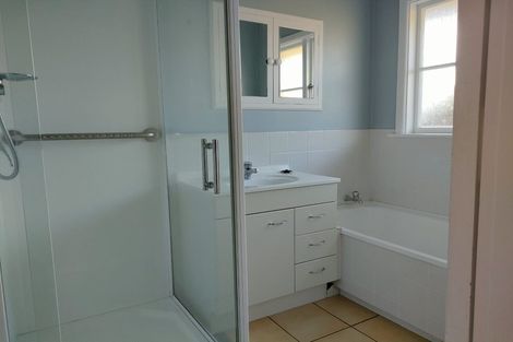 Photo of property in 1/34 Jeffreys Road, Fendalton, Christchurch, 8052