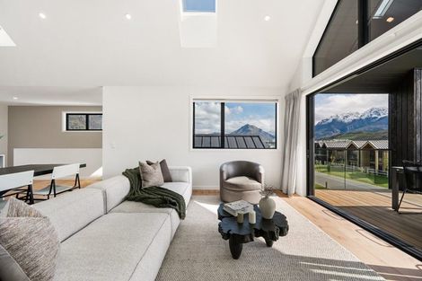 Photo of property in 4 Taurus Lane, Jacks Point, 9371