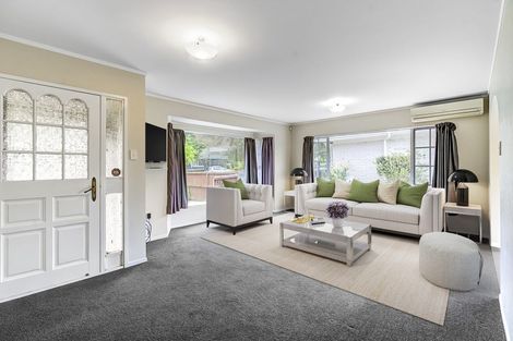 Photo of property in 37 Alison Street, Hamilton Lake, Hamilton, 3204