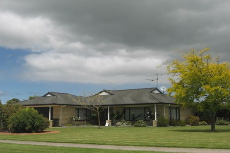 Photo of property in 52 Cowley Drive, Leamington, Cambridge, 3432