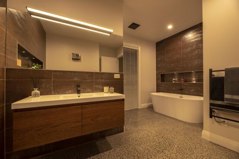 Photo of property in 2 Puriri Park Lane, Waipapa, 0230