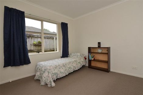 Photo of property in 3a Alderbury Way, Henderson, Auckland, 0612