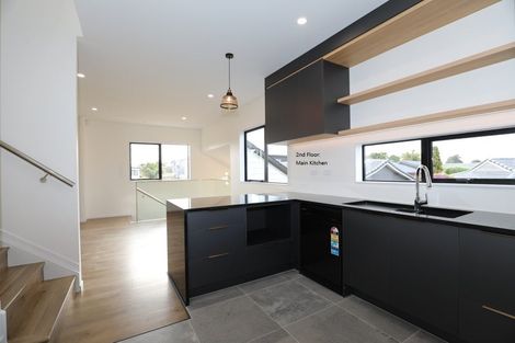 Photo of property in 10b Rothwell Place, Sunnyhills, Auckland, 2010