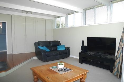 Photo of property in 8 Dale Road, Raumati South, Paraparaumu, 5032