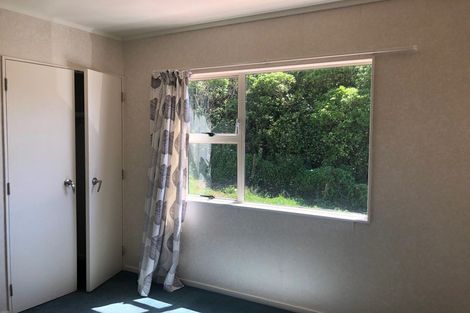 Photo of property in 106b Moorefield Road, Johnsonville, Wellington, 6037