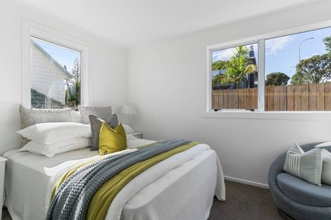 Photo of property in 1/25 Union Road, Howick, Auckland, 2014