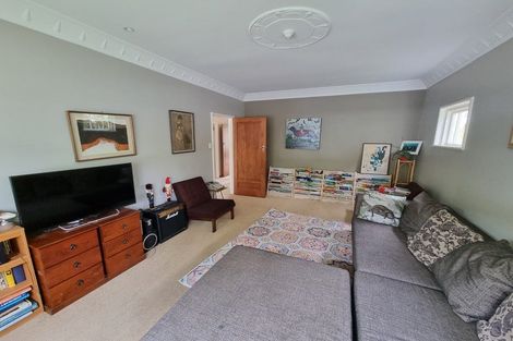 Photo of property in 90 Nottingham Street, Karori, Wellington, 6012