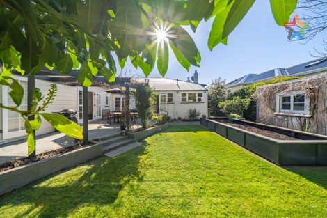 Photo of property in 18 Hautana Square, Woburn, Lower Hutt, 5010