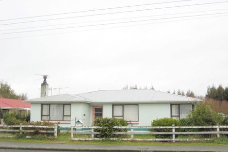 Photo of property in 125 Mcquarrie Street, Kingswell, Invercargill, 9812