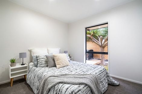 Photo of property in 620/12 Northcross Drive, Oteha, Auckland, 0632