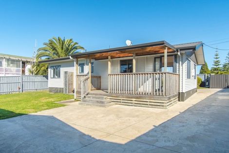 Photo of property in 606 Maunganui Road, Mount Maunganui, 3116