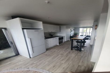 Photo of property in 1/1a Haverstock Road, Sandringham, Auckland, 1025