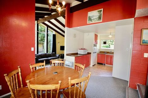 Photo of property in 1 Woodbank Road, Hanmer Springs, 7334