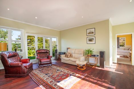 Photo of property in 66 Waiteitei Road, Wellsford, 0974