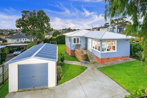 Photo of property in 1a Corrella Road, Belmont, Auckland, 0622