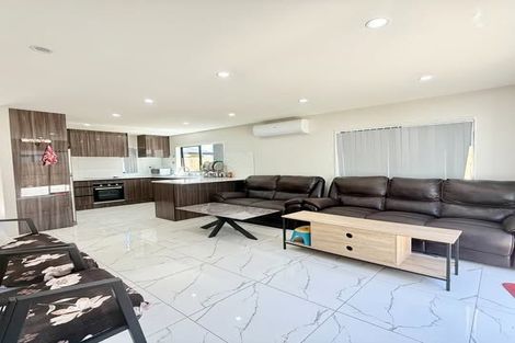 Photo of property in 128d Kimpton Road, Papatoetoe, Auckland, 2025