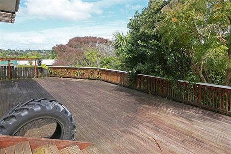 Photo of property in 42 Glengarry Road, Glen Eden, Auckland, 0602