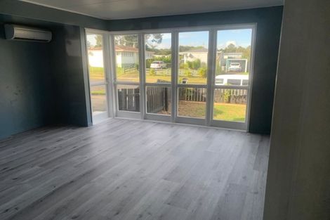 Photo of property in 16 Totara Street, Waiuku, 2123