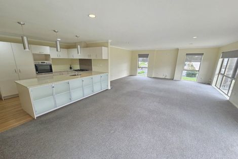 Photo of property in 14 Omega Place, Coastlands, Whakatane, 3120