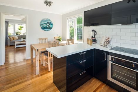 Photo of property in 104 Miramar North Road, Miramar, Wellington, 6022