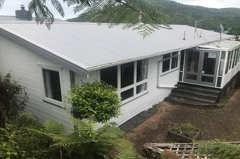 Photo of property in 9 Versailles Street, Karori, Wellington, 6012