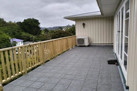 Photo of property in 15 Manor Drive, Stokes Valley, Lower Hutt, 5019
