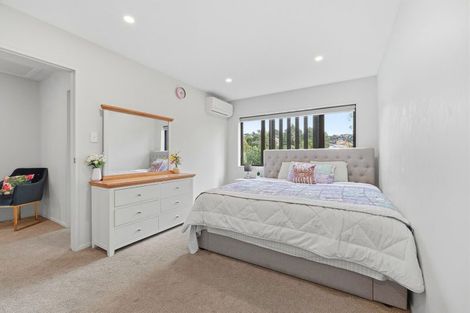 Photo of property in 6b Blenheim Street, Glenfield, Auckland, 0629