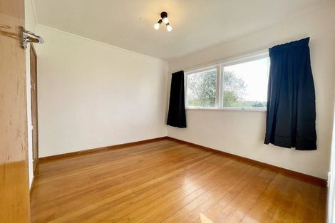 Photo of property in 33 Paramu Avenue, Birkdale, Auckland, 0626