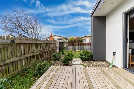 Photo of property in 1/1 Bay View Road, South Dunedin, Dunedin, 9012