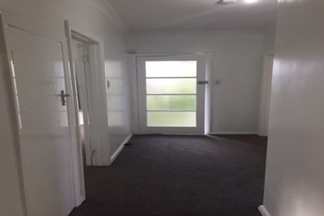 Photo of property in 2 Woodstock Terrace, Tawa, Wellington, 5028