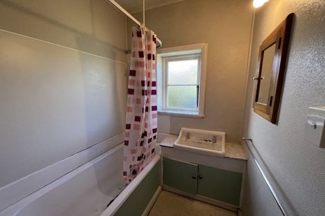 Photo of property in 272 College Street, West End, Palmerston North, 4412