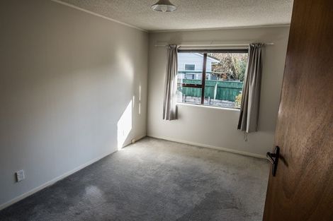 Photo of property in 3 Tawa Street, Tawa, Wellington, 5028