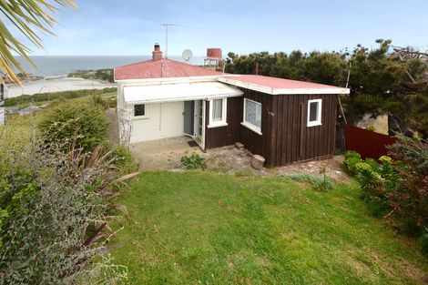 Photo of property in 24 Seaview Road, Brighton, Dunedin, 9035