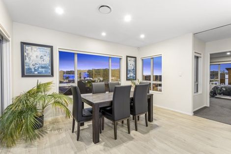 Photo of property in 9 Tauwaka Crescent, Riverhead, 0820