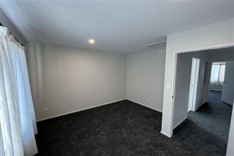 Photo of property in 13 Kaha Road, Takanini, 2110