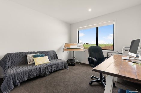 Photo of property in 160 Batty Road, Kingseat, Papakura, 2580