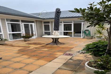 Photo of property in 1/19 Saltburn Road, Milford, Auckland, 0620