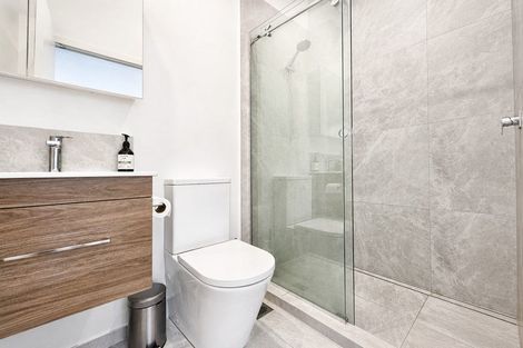 Photo of property in 5/323 Riverside Drive, Waterloo, Lower Hutt, 5011