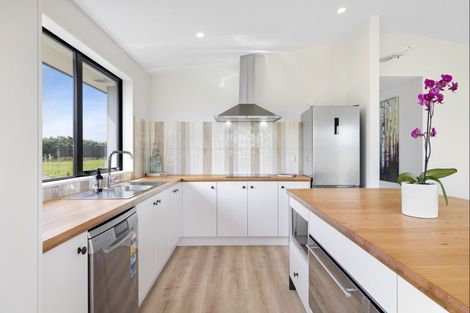 Photo of property in 1843 Thongcaster Road, Burnt Hill, Oxford, 7495