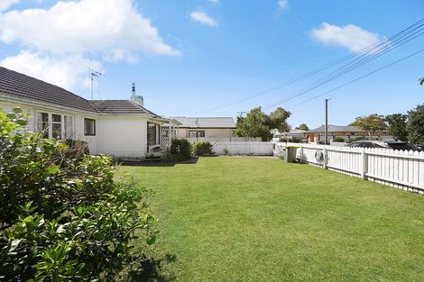 Photo of property in 16 Norman Street, Nawton, Hamilton, 3200