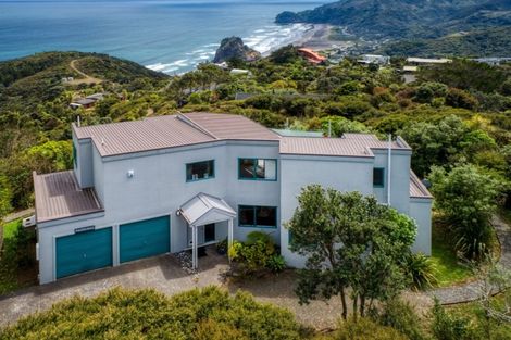 Photo of property in 123 Piha Road, Piha, New Lynn, 0772