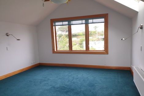Photo of property in 33 Seaview Terrace, Northland, Wellington, 6012