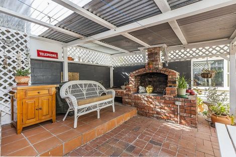 Photo of property in 26 Ferry Street, Seatoun, Wellington, 6022