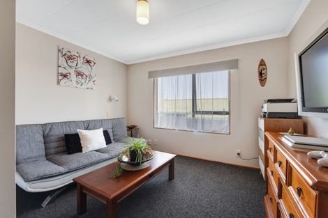 Photo of property in 18 Giblin Street, Richmond, 7020