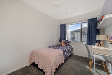 Photo of property in 118a Gracechurch Drive, Flat Bush, Auckland, 2016