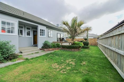 Photo of property in 203 Bath Street, Levin, 5510