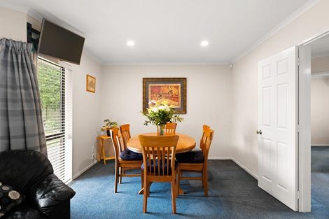 Photo of property in 25 Mangakoea Place, St Andrews, Hamilton, 3200