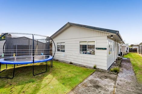 Photo of property in 27 Culzean Grove, Bell Block, New Plymouth, 4312